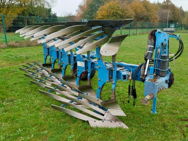 LEMKEN JUWEL 7M PLOUGH 5 FURROWS