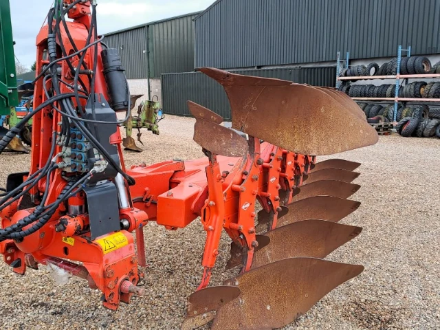 KUHN VARI-MASTER 183 PLOUGH 6 FURROWS