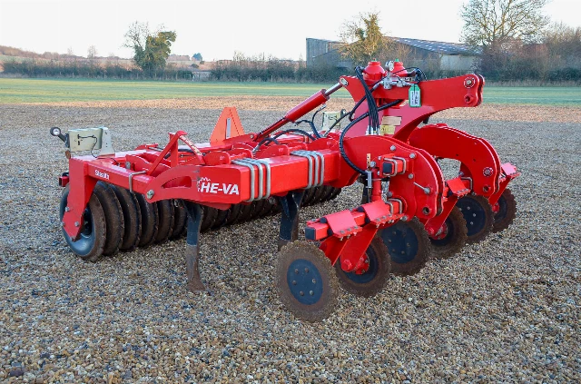 HE-VA STEALTH 300 SUBSOILER 3M