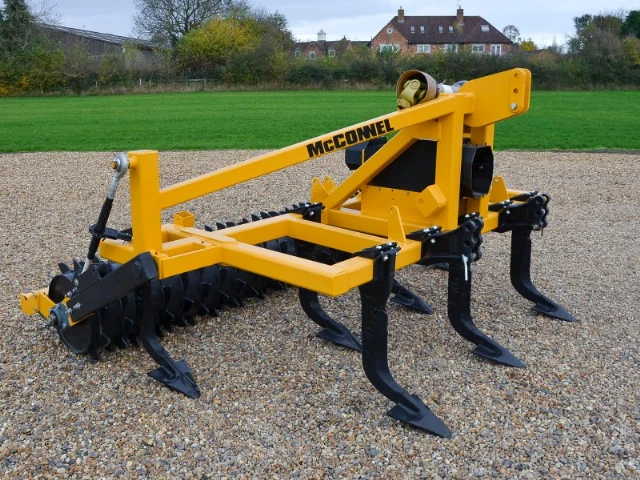 MCCONNEL SHAKAERATOR 7-LEG SUBSOILER 3M