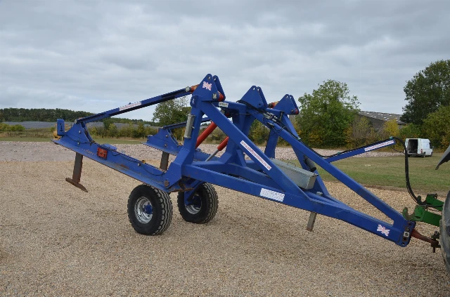 PHILIP WATKINS TRAILED 2 LEG MOLEPLOUGH