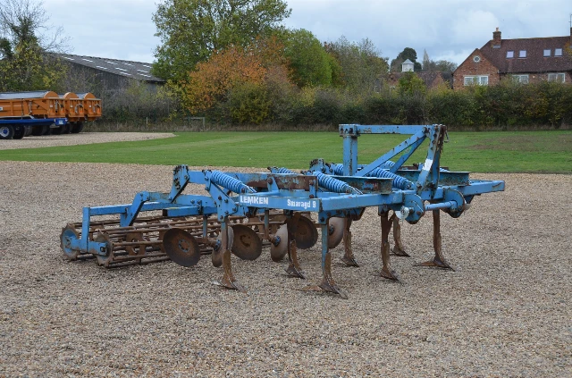 LEMKEN SMARAGD 9 CULTIVATOR 3M