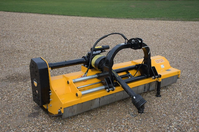 MCCONNEL FLAIL TOPPER 2.4M