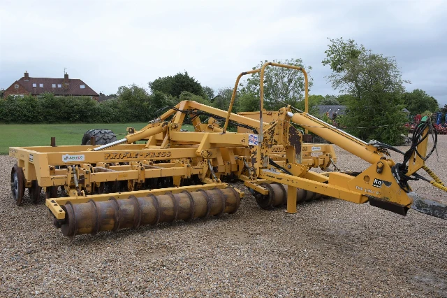 KNIGHT TRIPLE PRESS 6M