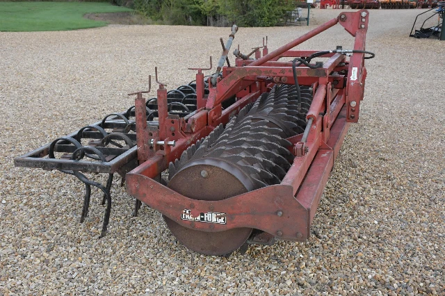 FARMFORCE FOLDING FRONT PRESS 4M
