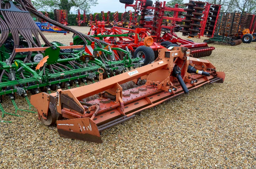 LELY POWER HARROW 5M