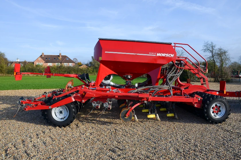 HORSCH SPRINTER 4ST TINE DRILL 4M