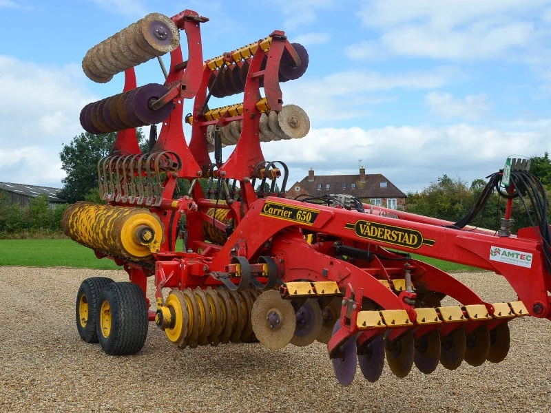 VADERSTAD CARRIER CR650 CULTIVATOR 6.5M