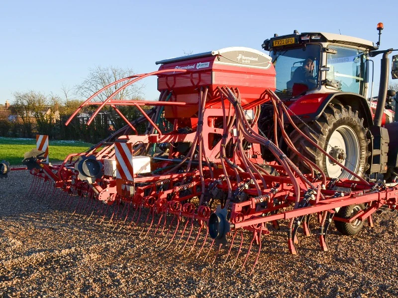 KVERNELAND TS-DRILL 6000 TINE DRILL 6M