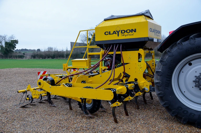 CLAYDON HYBRID DIRECT DRILL 4M