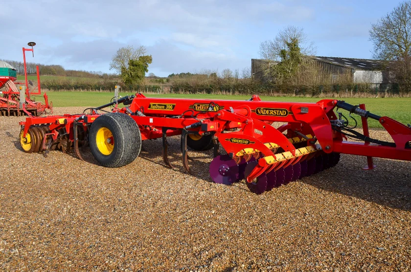 VADERSTAD TOPDOWN TD300 CULTIVATOR 3M