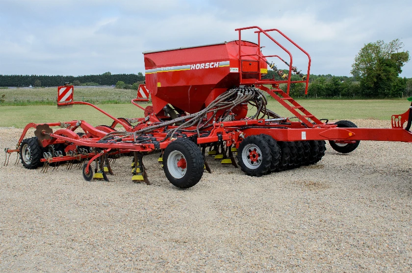 HORSCH SPRINTER 6ST TINE DRILL 6M