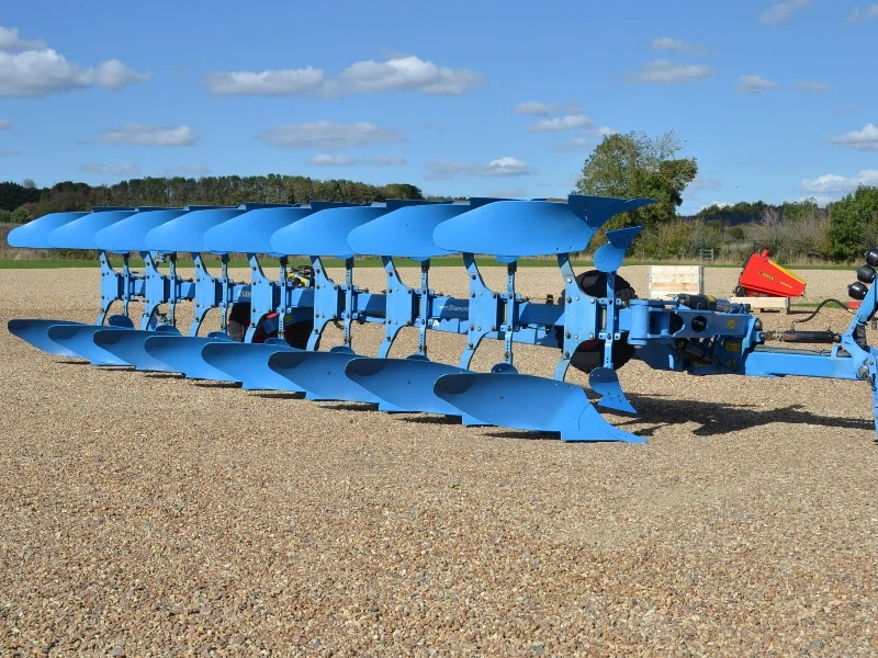 LEMKEN DIAMANT 11V PLOUGH 8-FURROWS