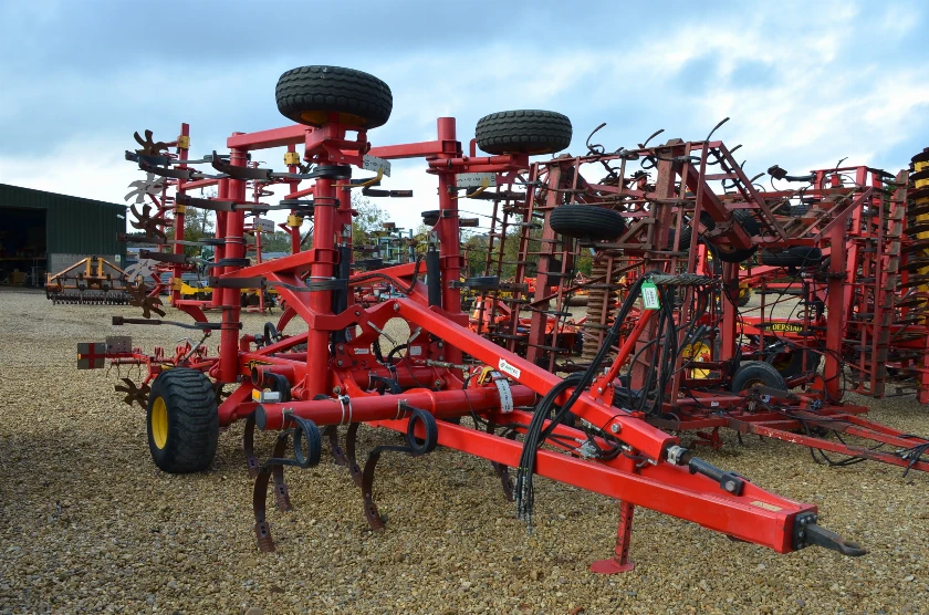 VADERSTAD 560 SWIFT CULTIVATOR 5.6M