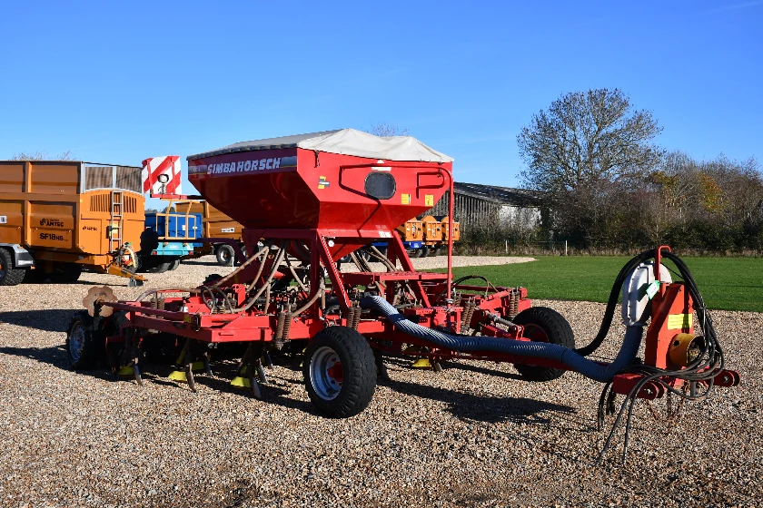 HORSCH CO4 TINE DRILL 4M