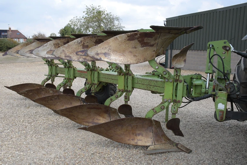 DOWDESWELL DP140 MA PLOUGH 5-FURROW