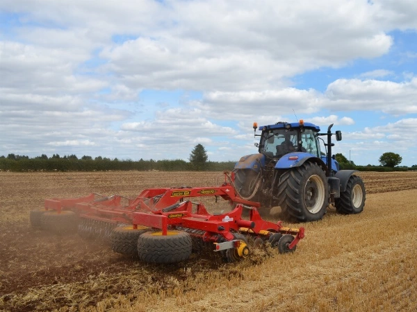 Vaderstad Carrier